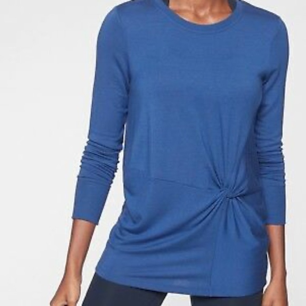 Athleta Nirvana Twist Front Blue Sweatshirt Small